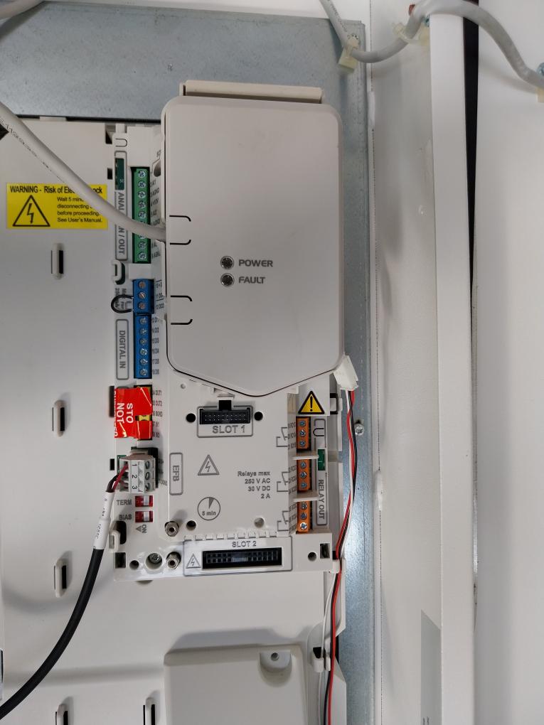 Abb Ach580-bcr-077A-4+B058+F267 3-ph Hvac Variable Frequency Drive 440–480 Vac