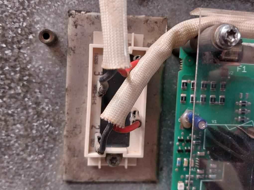 Abb Acs800-104-0580-7+E205 Inverter Drive Module Aofc-02, Aint-14C, Apow-01C