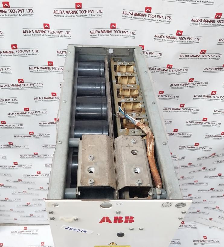 Abb Acs800-104-0580-7+E205+V991 Industrial Inverter Drive 709–976 Vdc 583A 68685