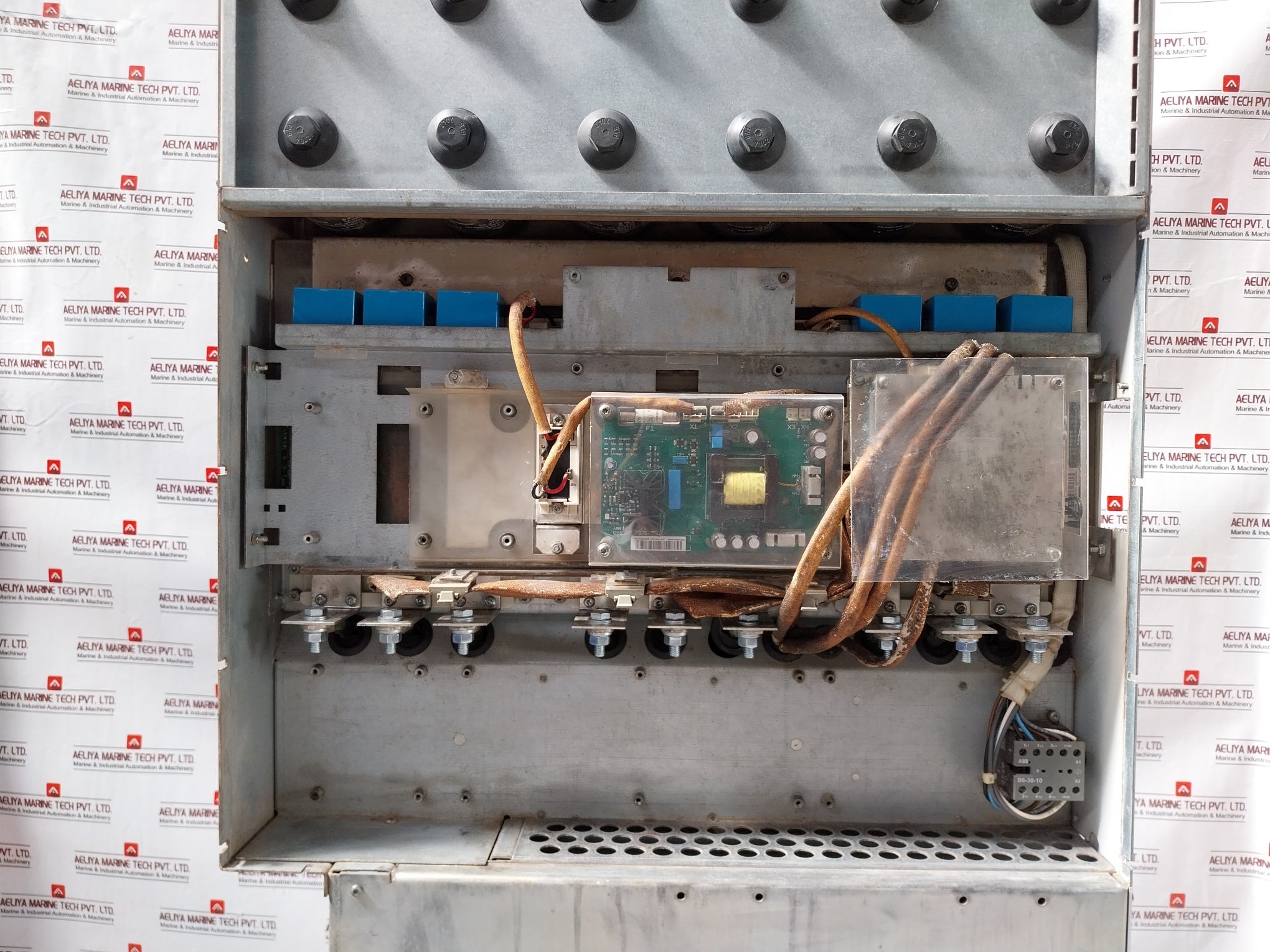 Abb Acs800-104-0580-7+E205+V991 Inverter Drive Module 68685192 709-976 Vdc.