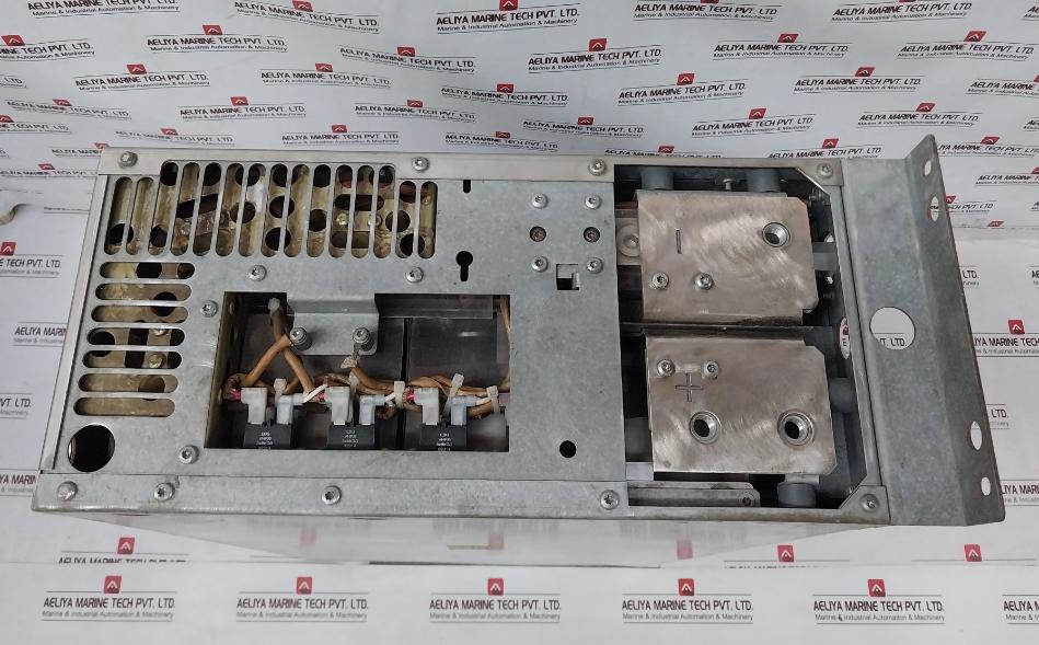 Abb Acs800-104Lc-0700-7+E205+Q950 Inverter Drive Module 68606039 700Adc