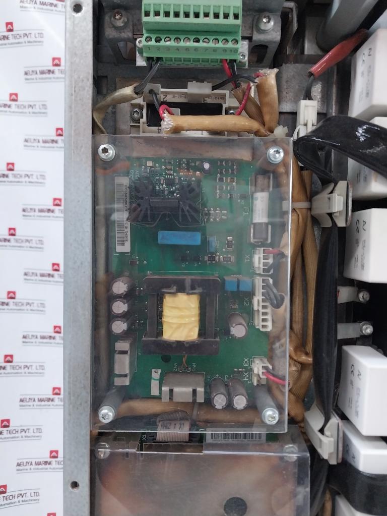 Abb Acs800-104Lc-0700-7+E205+Q950 Inverter Drive Module 68606039 700Adc