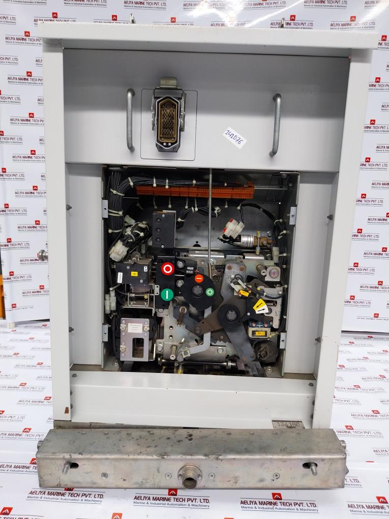 Abb Hd4/ 12.12.32 Mv Circuit Breaker Sf6 Medium Voltage Gas Insulation