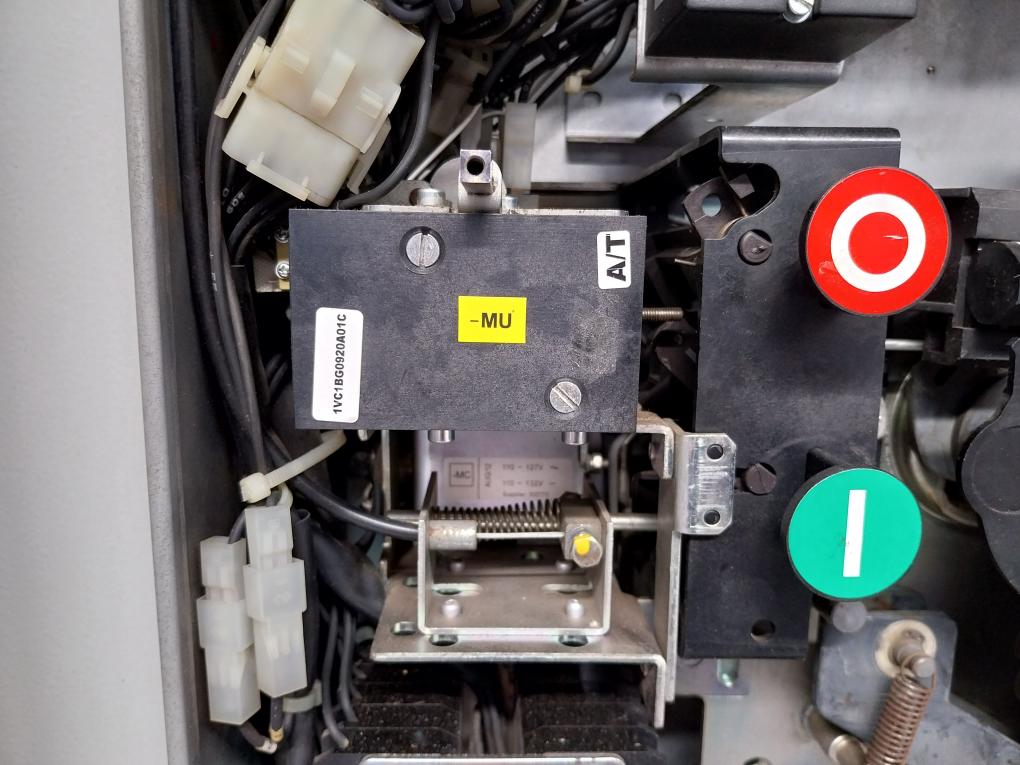 Abb Hd4/ 12.12.32 Mv Circuit Breaker Sf6 Medium Voltage Gas Insulation