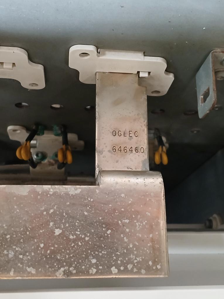 Acs800-04-0400-5+C189+E208+E210+J400+K454+L509+N651+P901 Vfd Frequency Drive Abb