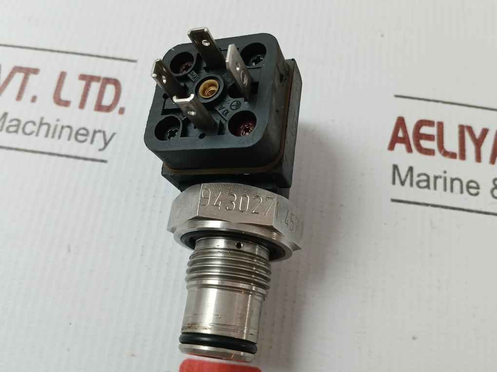 Ae 70.5,0.P.-.Va.- Pressure Valve Internormen
