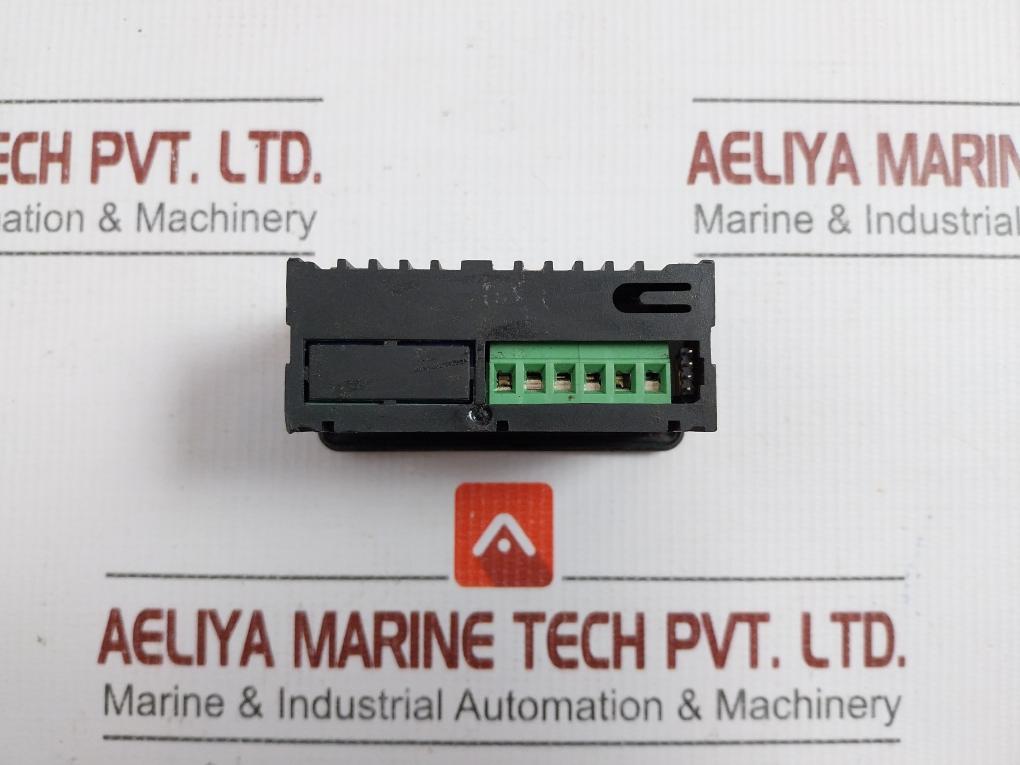 Ako Digital Temperature Controller 250V,Ip65 Ako-d14123
