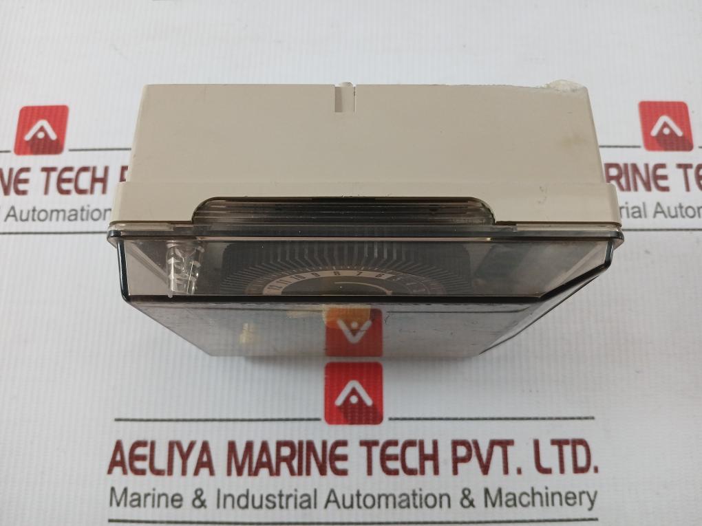 All Day Timer Switch 50/60 Hz 100/110 Vac 15A Omron H2E