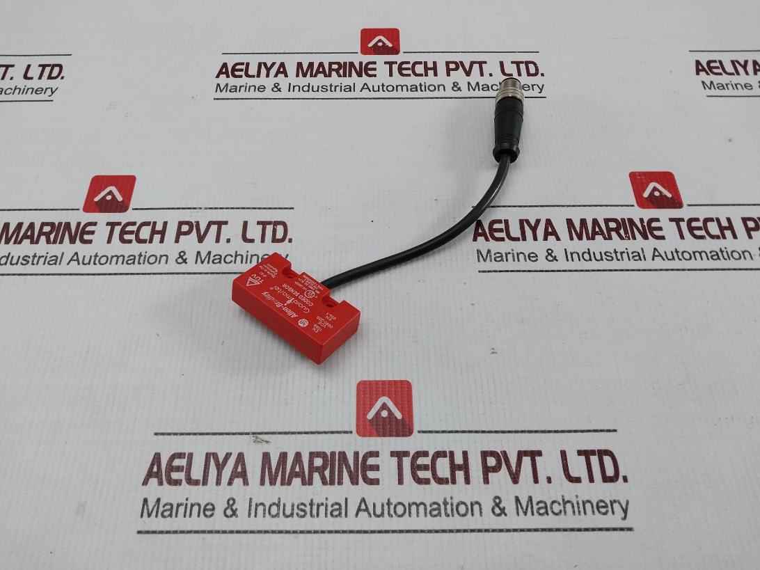 Allen-Bradley 440N-Z2NRS1C A Coded Non-Contact Safety Switch 24V Class 2