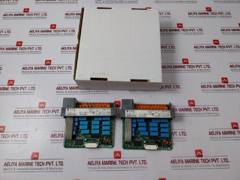 Allen-bradley 1746-ow16 16 Point Digital Output Module 5-265 Vac 50/60Hz