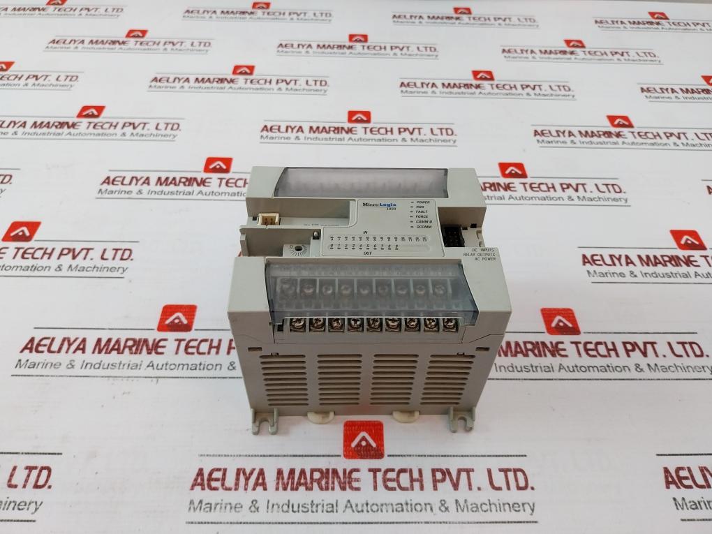 Allen-bradley 1762-l24Bwa Micrologix 1200 24 Point Controller 50-60Hz 24Vdc