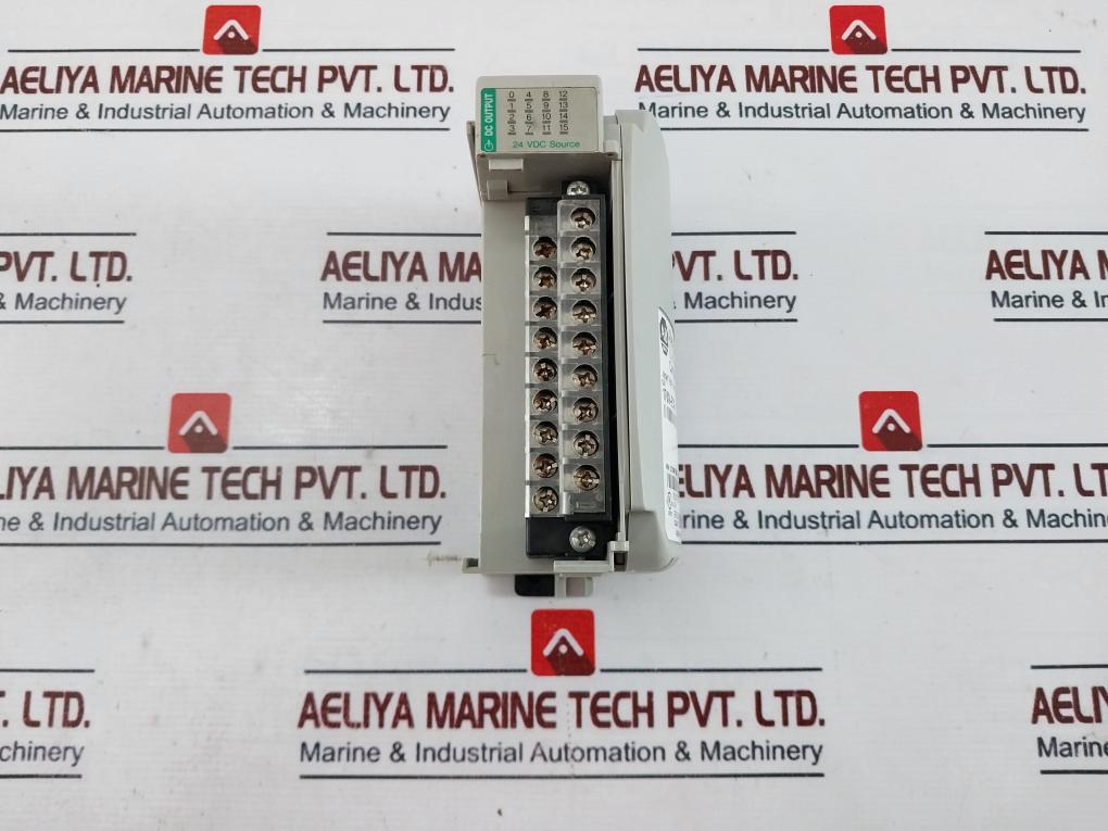 Allen-bradley 1769-ecr Right End Cap/Terminator Ser: A 24Vdc