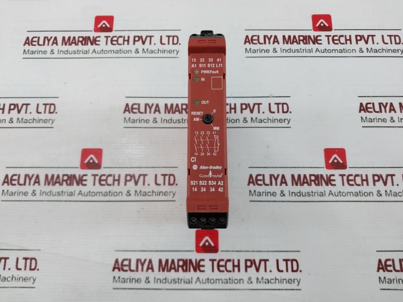 Allen-bradley 440R-s13R2 Guard Master Gsr Ci Safety Relay 24Vdc 3.5W Ac15 250V