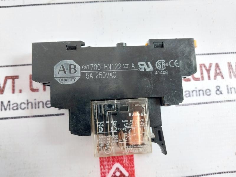 Lot of 5X ALLEN-BRADLEY 700-HK32Z24-4 Relay with Socket 700-HN122