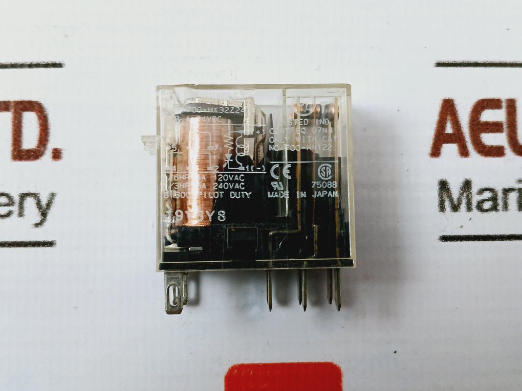 Lot Of 2X ALLEN-BRADLEY 700-HN122 & 700-HK32Z24-4 Relay