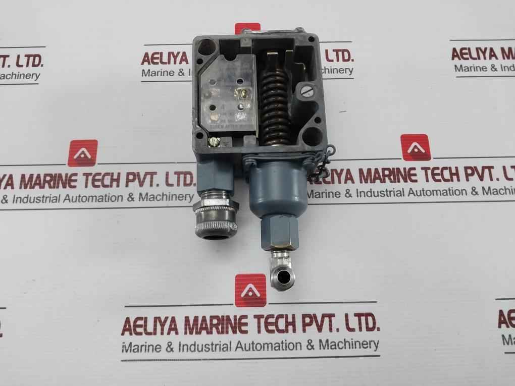 Allen-bradley 836T-t252J Pressure Control Ip66