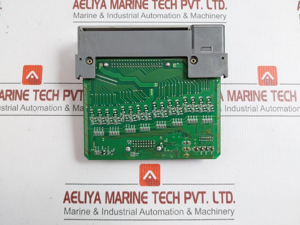 Allen-bradley W/ 1746-p2 Ser C Power Supply 4-slot Rack 1746-a4