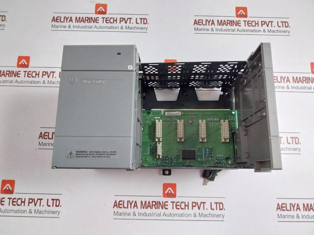 Allen-bradley W/ 1746-p2 Ser C Power Supply 4-slot Rack 1746-a4
