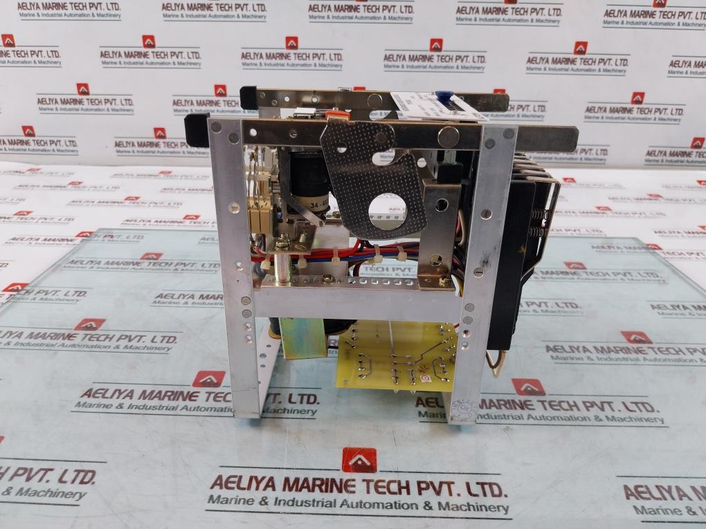 Alstom Vagm22Af171G Instantaneous Under Voltage Relay 110V Ac 50Hz 32170382