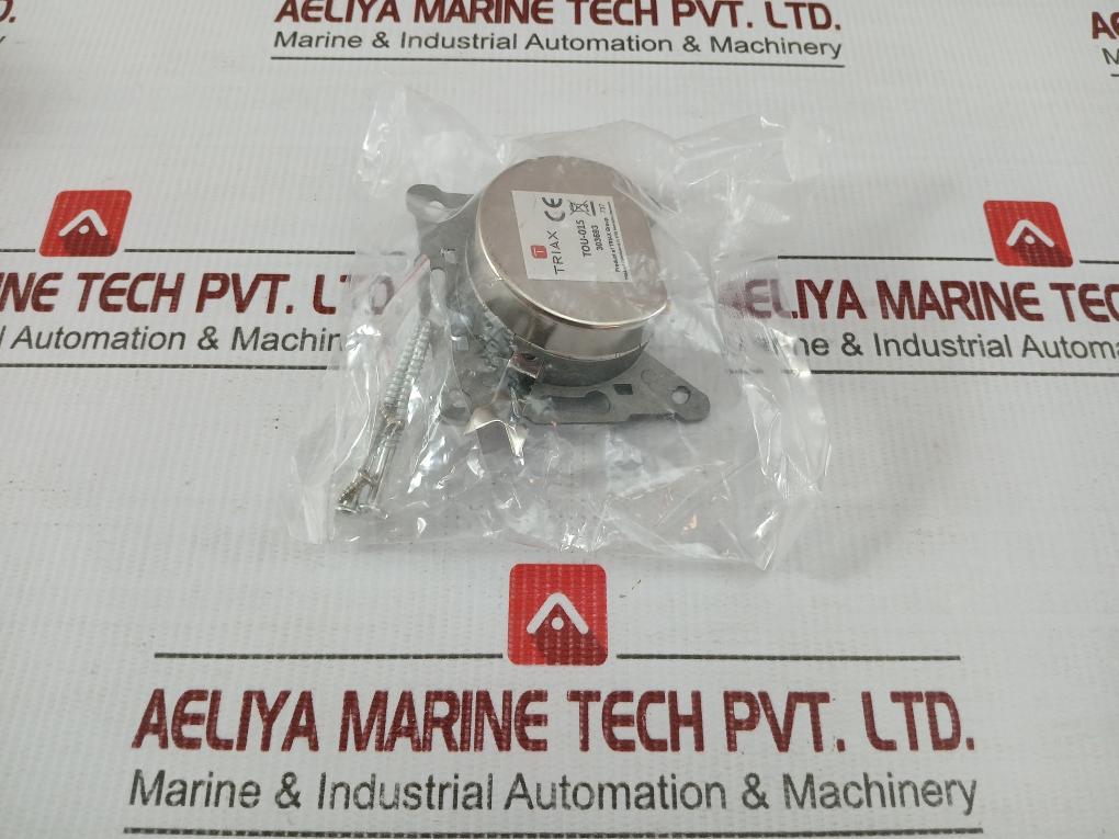 Antenna-Outlet-5702663036932-By-Triax-Tou-01s-2