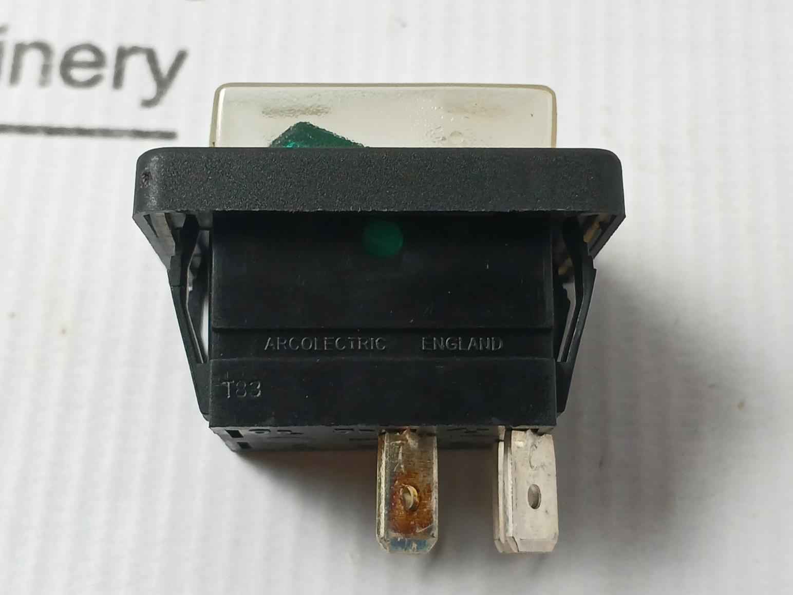 Arcolectric C1353Al Rocker Switch-splashproof Dpst Green T83