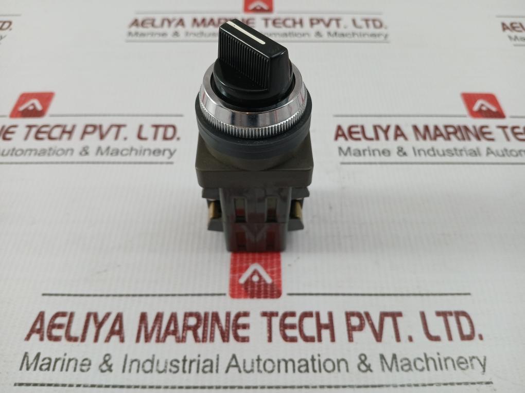 Asn322-Selector-Switch-600V-Ac125V-5A-Idec-209019-6