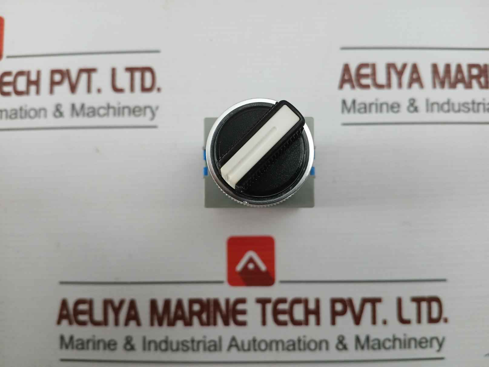 Asw 0314 Selector Switch 600V 10A Brand Idec