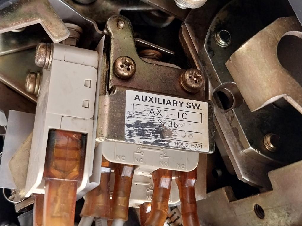 At 25 Terasaki Air Circuit Breaker 50/60Hz 690Vac