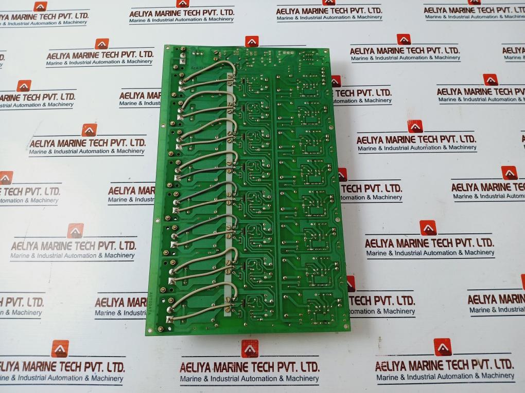 Autodata Ad200-pt-1 Printed Circuit Board Rev: C Rc21111102