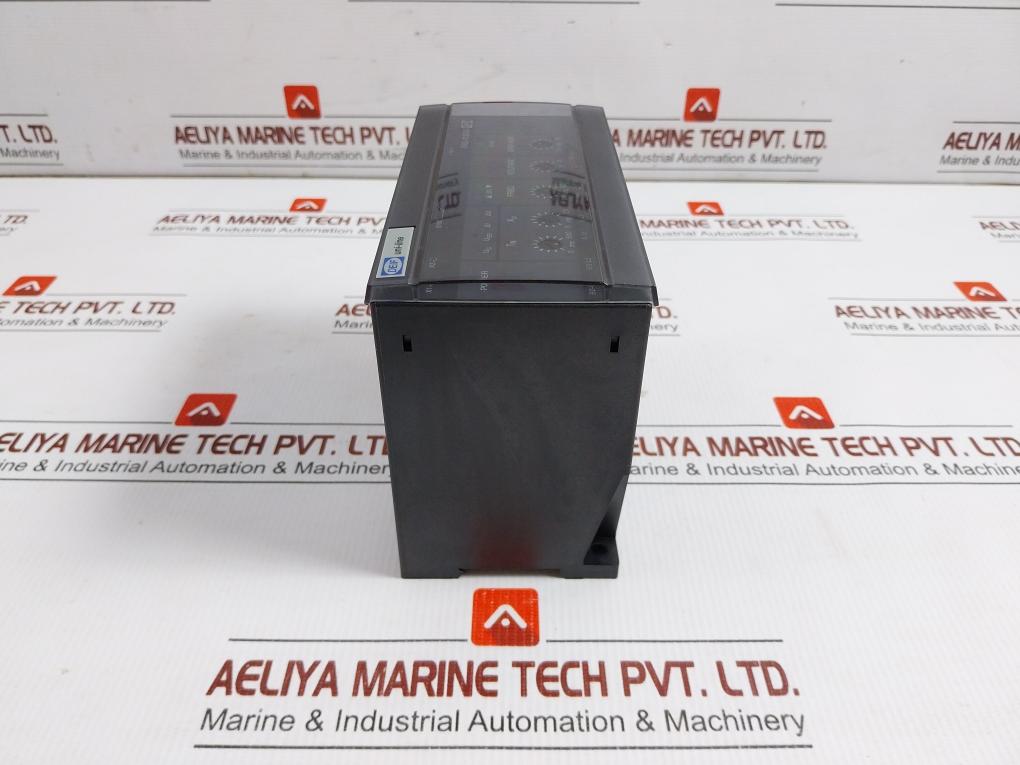 Automatic-Synchronizer-Controller-110Vac-60Hz-390158-0008-By-Deif-Fas-113Dg-208437-4