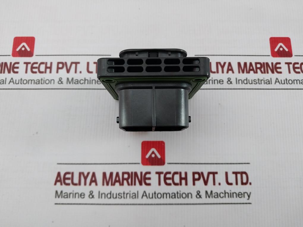 Automotive Housing Srk02-flb-64A-001 Te Connectivity