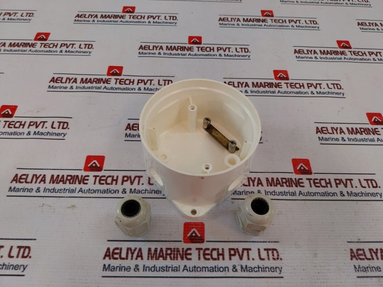 Autronica 116-bwp-100/20/Pg16 Conduit Box Drip Proof With M20 Glands M20X1.5