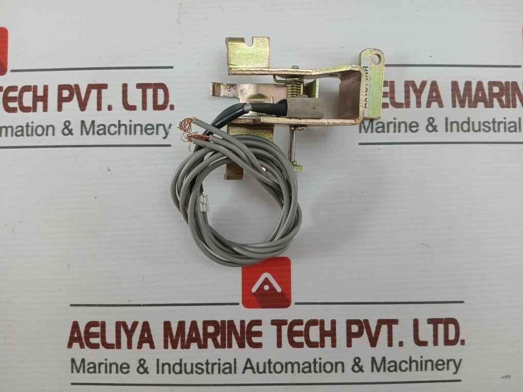 Auxiliary Switch Ax1Ct4Nr With New Condition