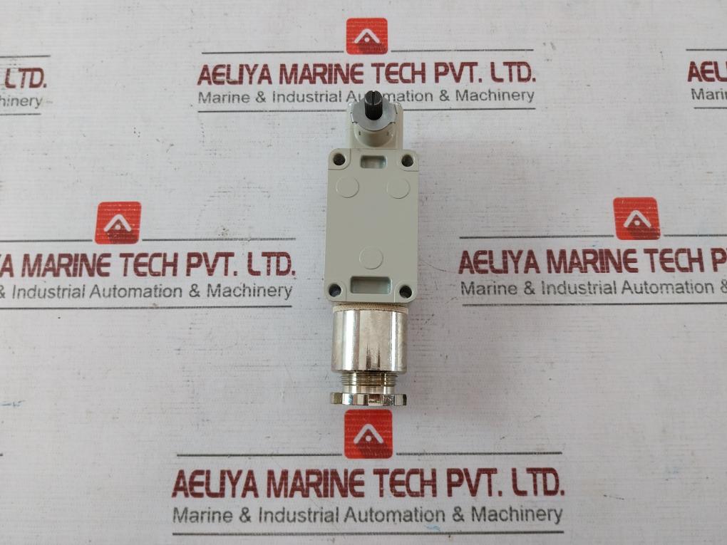 Azbil 1Ls19-j Compact Limit Switch 3A-240Vac Ac-15 Y102 Bv-324 Ns650Ep0L