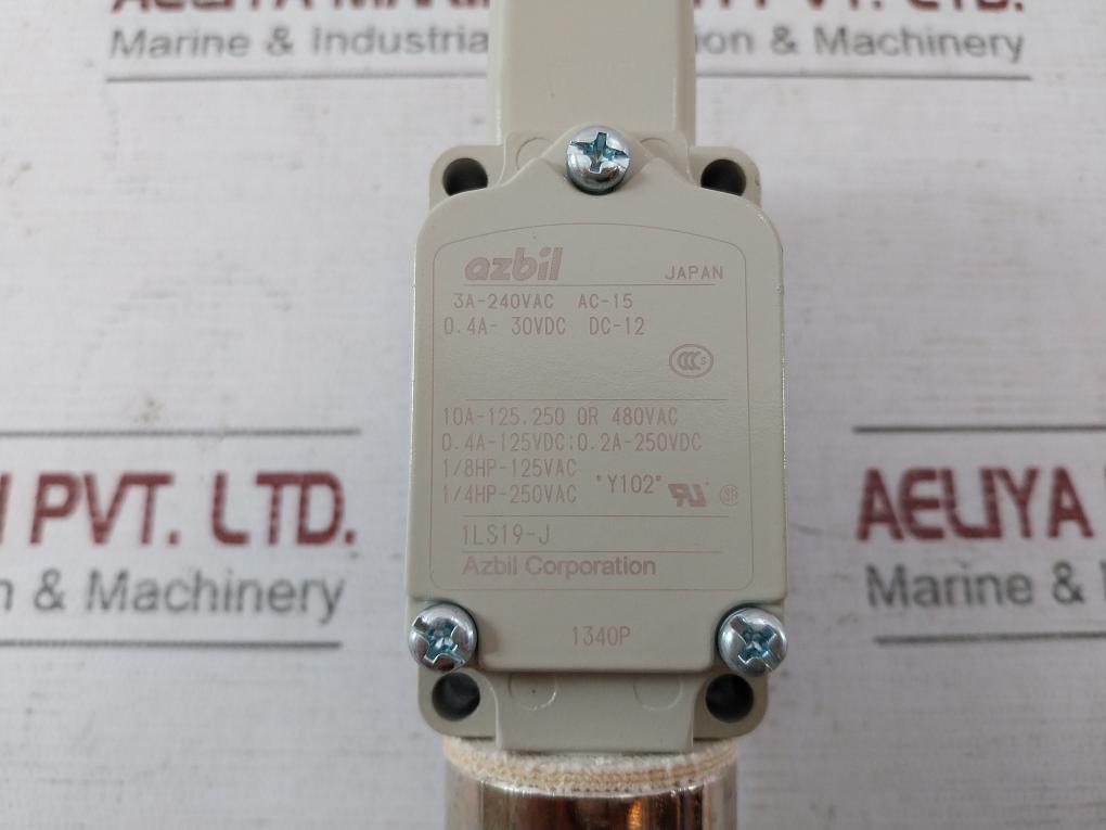Azbil 1Ls19-j Compact Limit Switch 3A-240Vac Ac-15 Y102 Bv-324 Ns650Ep0L
