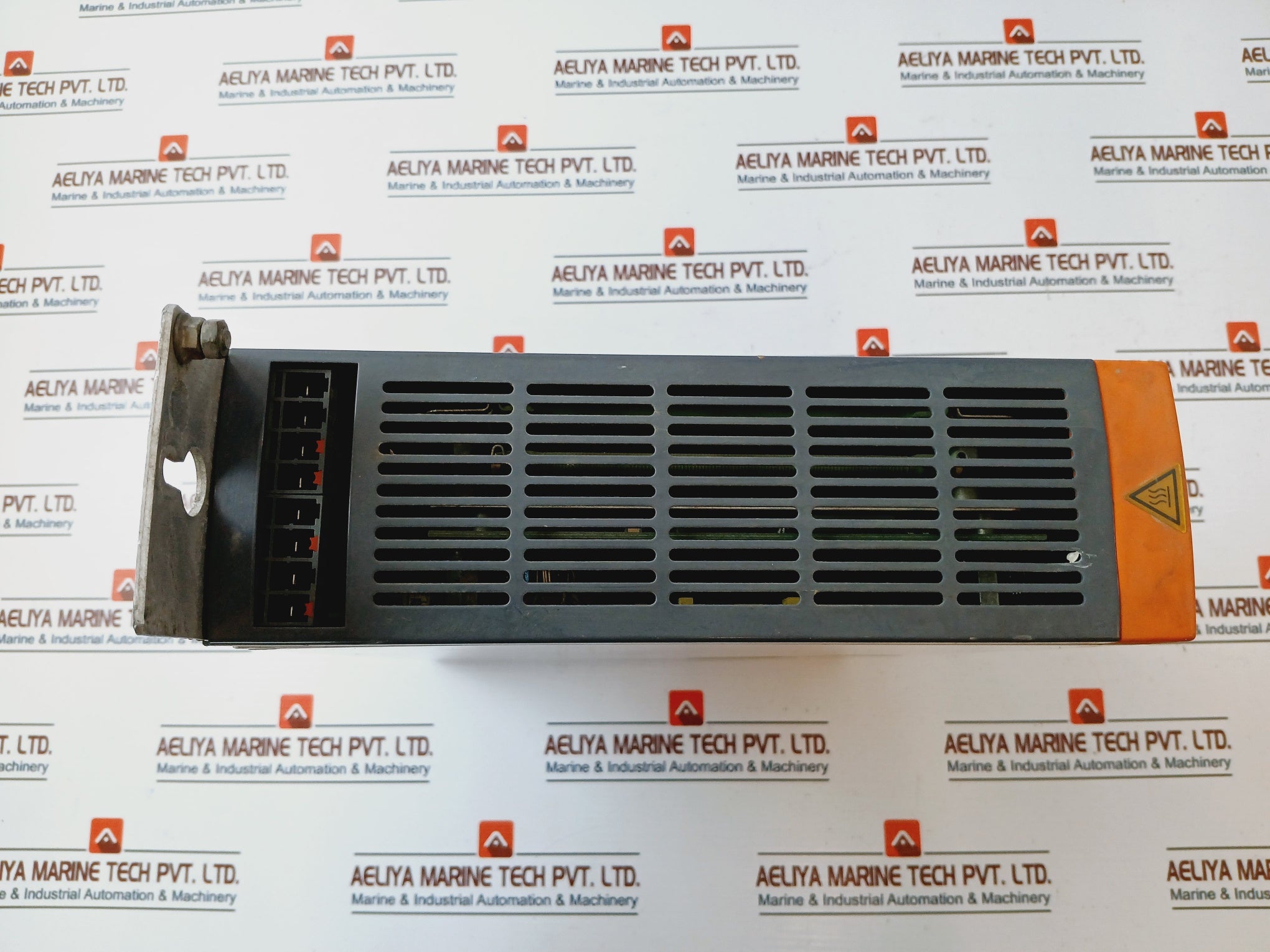 B&R 8V1045.001-2 Acopos 1045 Servo Drive 3X400-480Vac, 5Kva, 50/60Hz