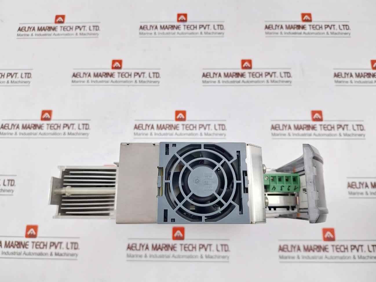 B&R 8Bvi0110Hws0.000-1 Acopos Multi Inverter Module 3X0-480Vac E225616