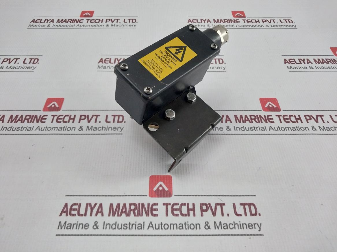Bailey & Mackey 107 Pressure Switch 250V 5A Ac 2-42 Bar