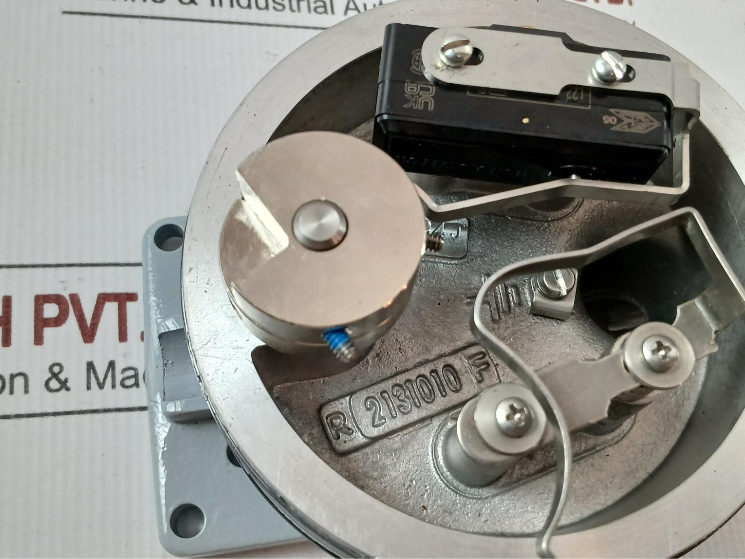 496-258 Limit And Position Switch Baker Hughes