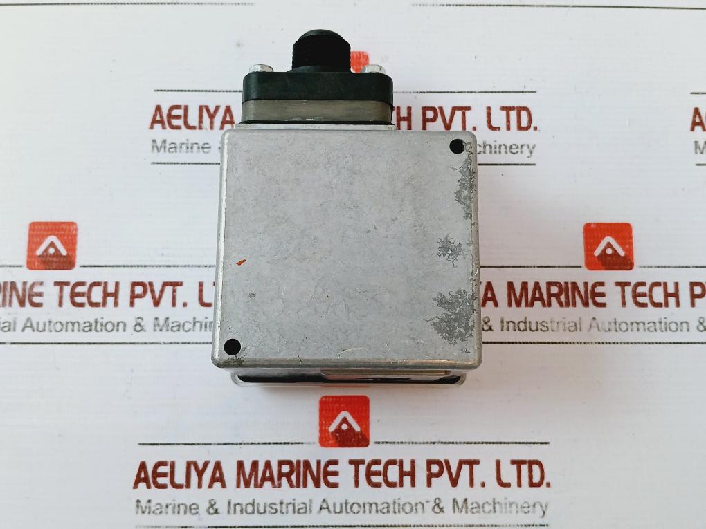 Barksdale E1h-r90-p6-pls Pressure Switch 0.8-6 Bar 250v Dc250v Ac250v