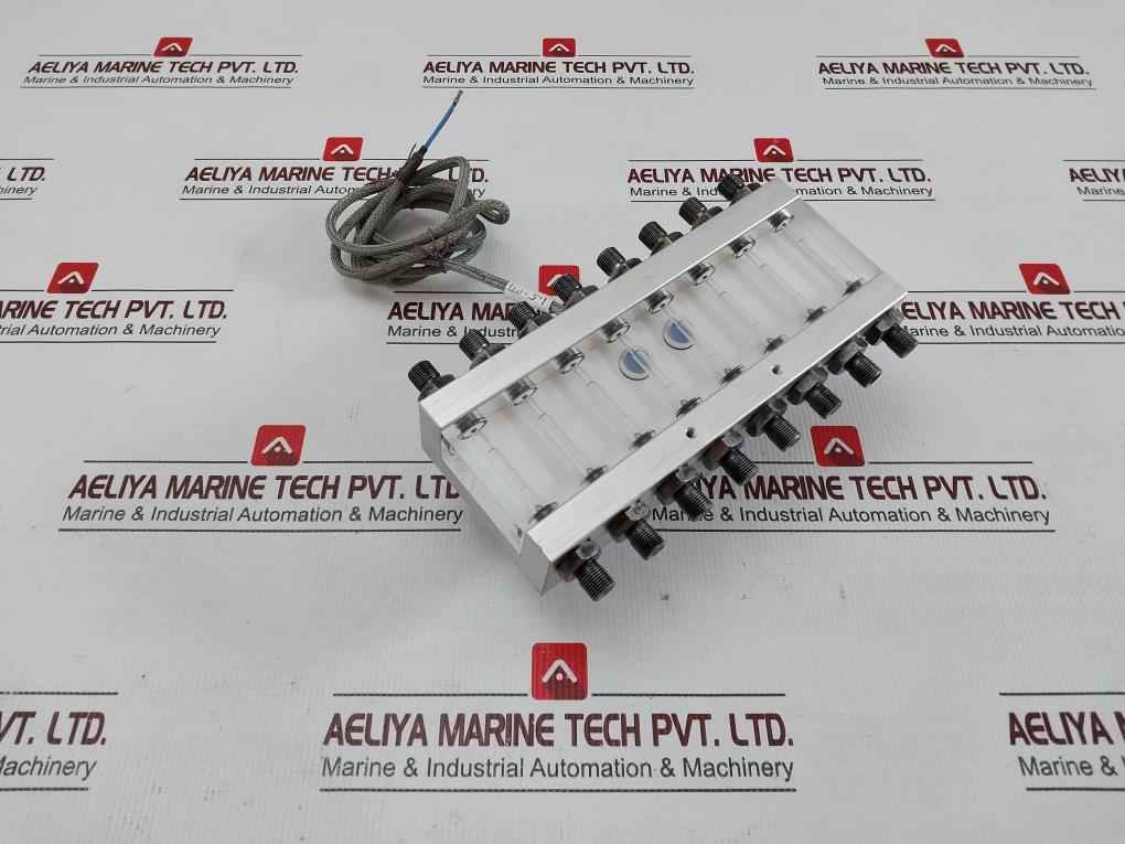 Baumer Electric 8 Outlets Flow Indicator 1.5 Meter Di 12.82.01/1