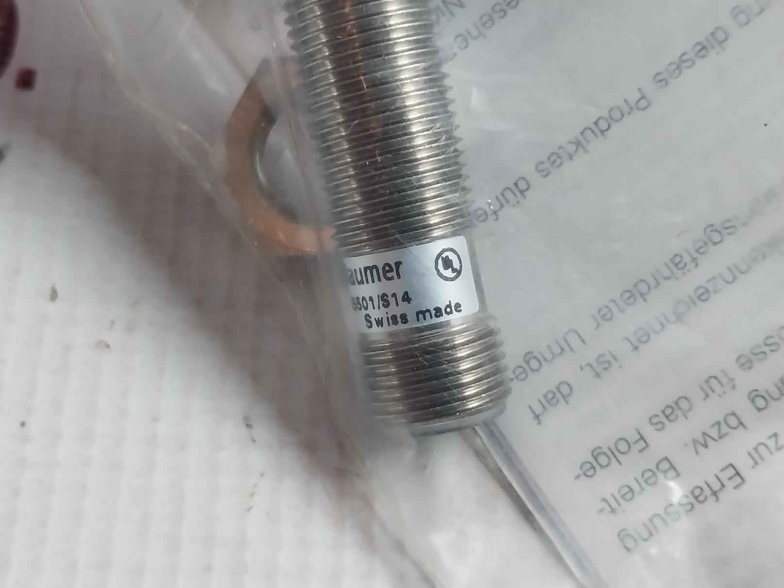 Baumer Mhrm 12G5501/S14 Hall Magnetic Sensor With One Output Signal M12X1