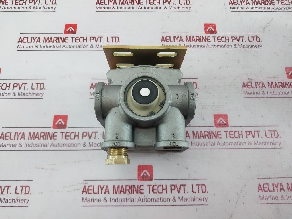 Bendix T-294866-d Valve Relay 8682-002 296010
