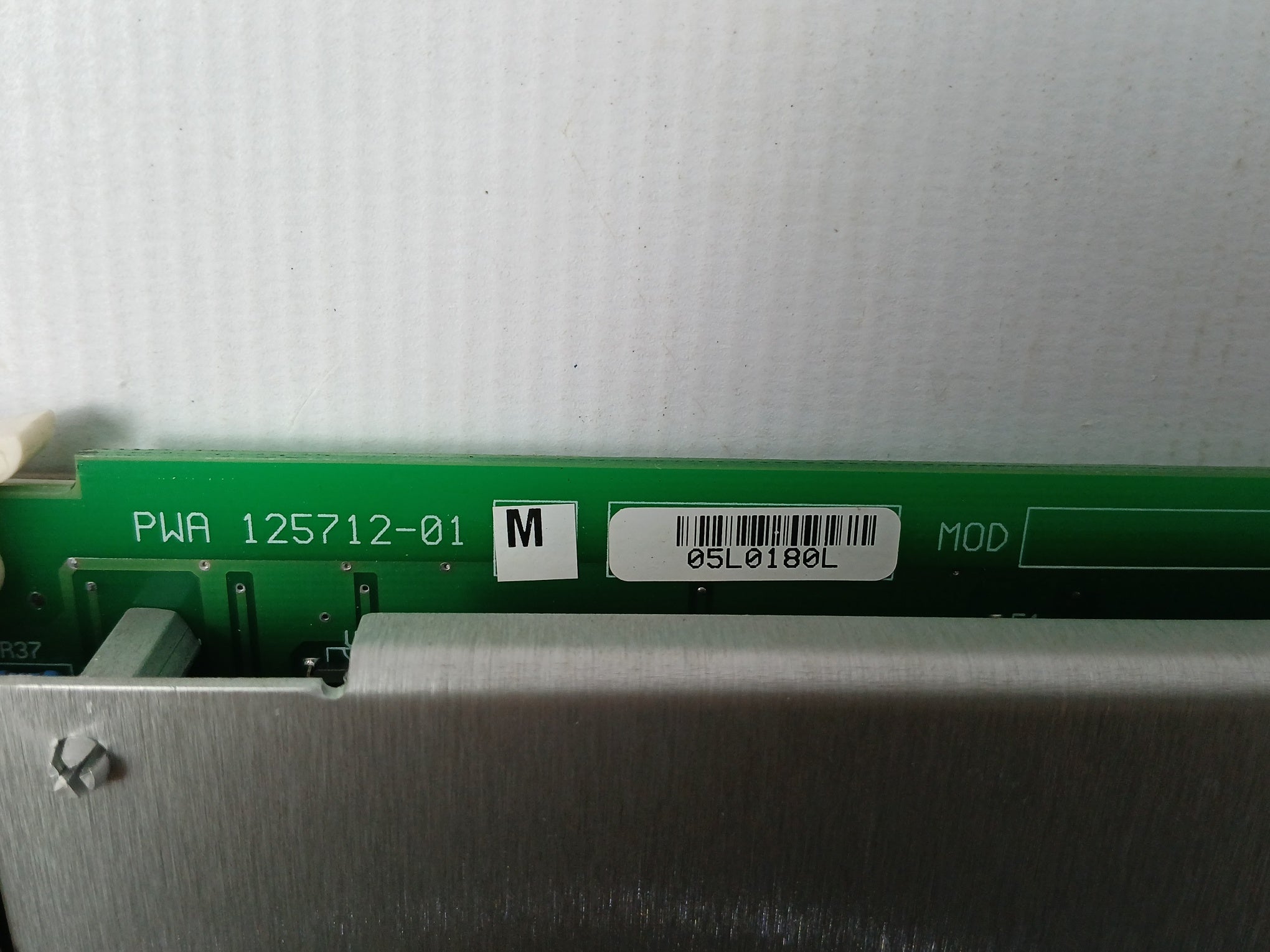 Bently Nevada 3500/05-01-01-00-00-01 Monitoring System Rack Unit 175-264 Vac
