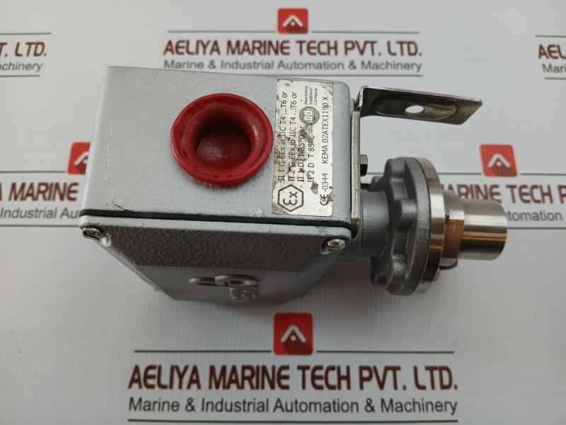 Beta Temperature Pressure Switch 125 140 Bar C3-v404M-s1N-n3-g1-i