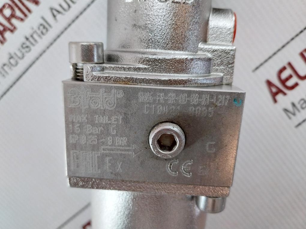 Bifold Sh06-fr-sr-ad-08-x1-1217 Fluidpower Pneumatic Regulator Ct0421-0085