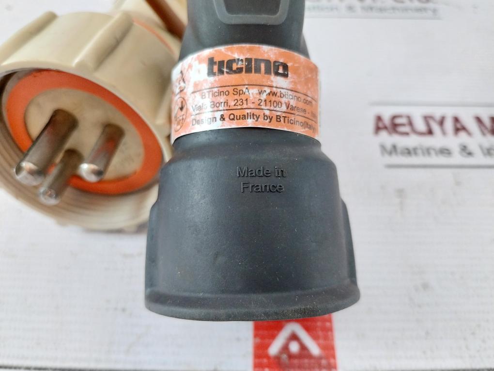 Bticino S2019Ge Socket And Hna Plug 1142/Fs 16A 250V~ Ip44 Ip56 792881