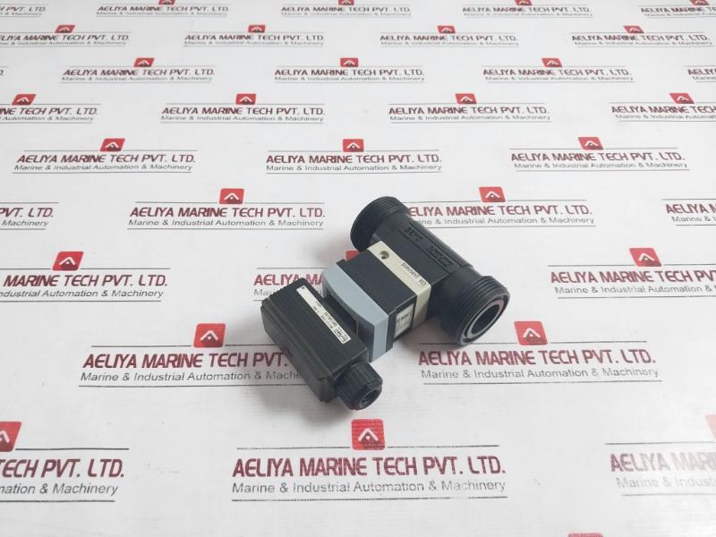 Burkert 00423914 Inline Flowmeter Se30/8030 00550148 S030-fkm-pp 12..24Vdc Dn25