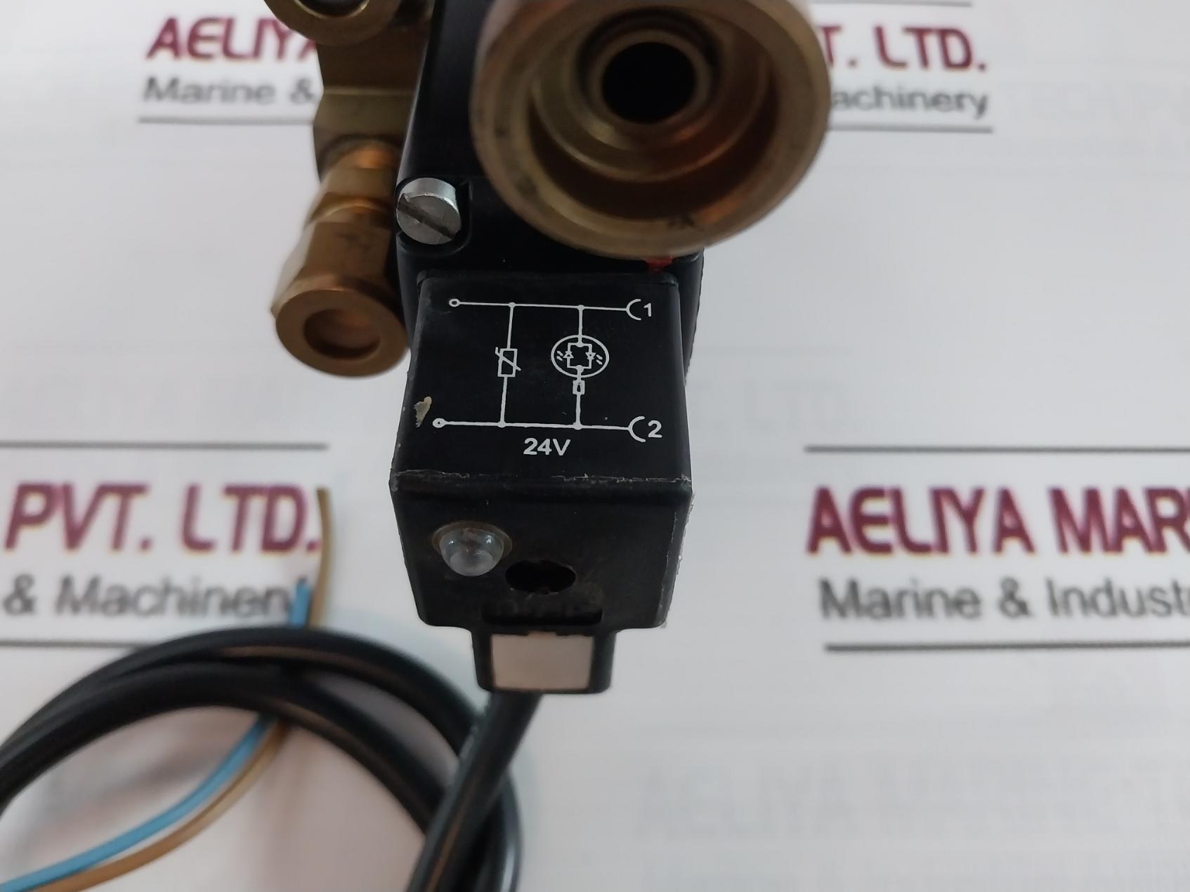 Burkert 0331 C 5/32 Fkm Br Solenoid Valve 24Vdc 8W W34Lp H05Vvf 75Mm2