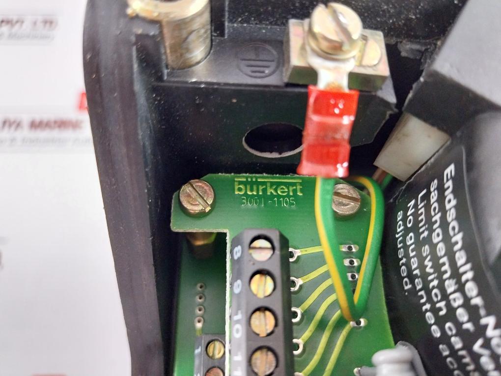 Burkert 110V 60Hz 3001-0-b-0-a 000 Rotary Actuator